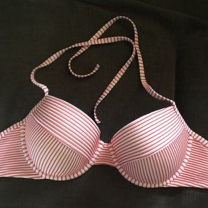 36D padded bikini top, shade and shore, worn once!